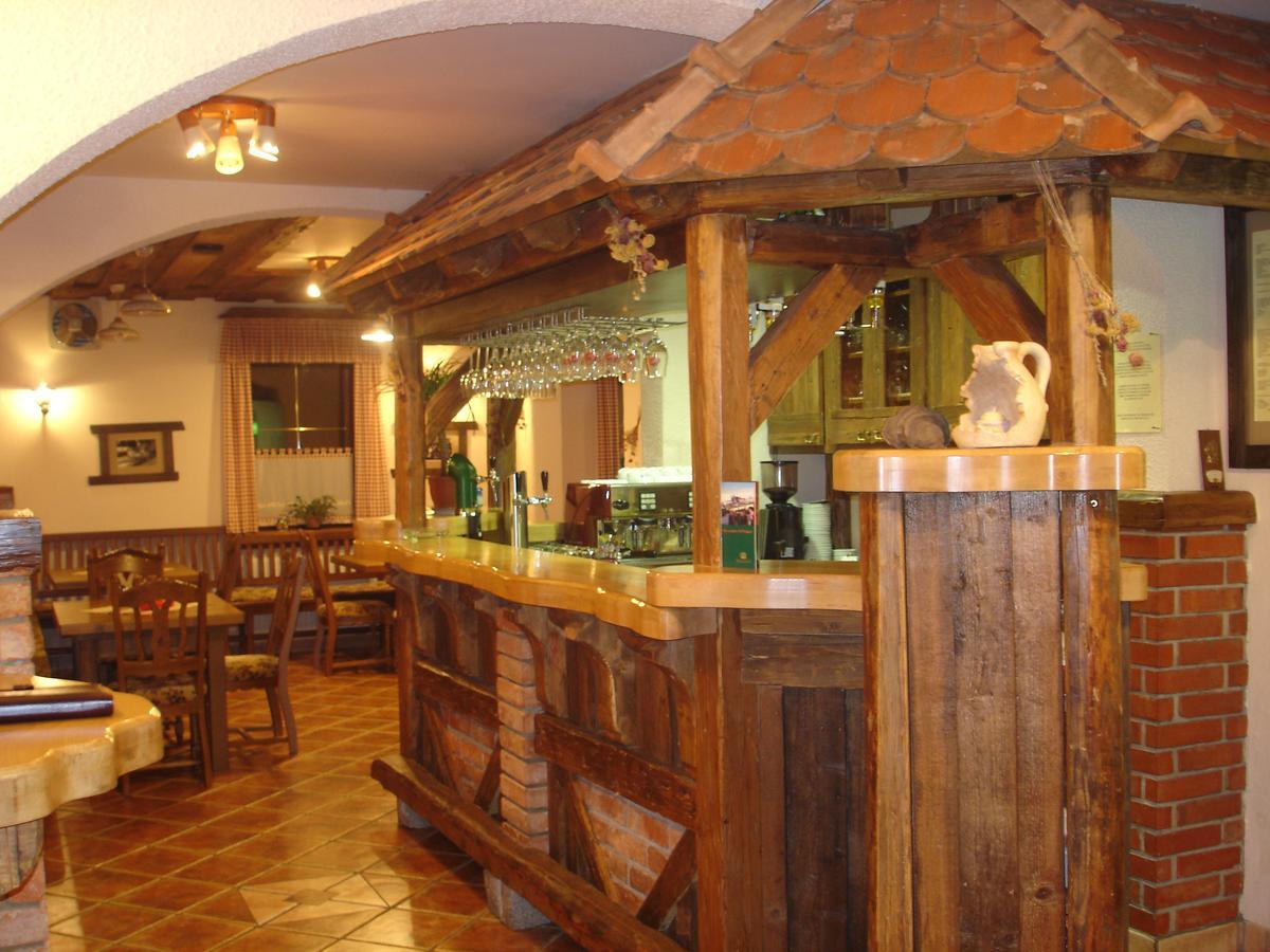 Guest House Hober Prevalje Luaran gambar